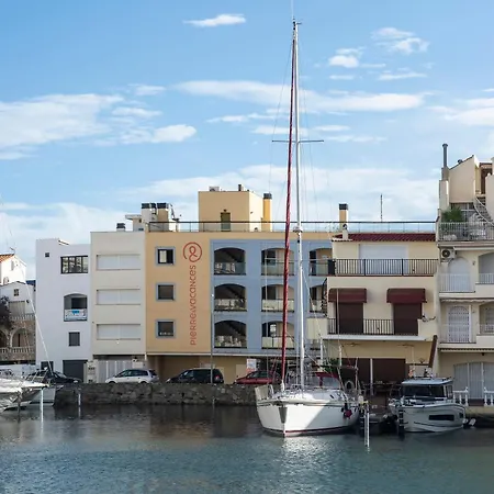 Apartment Pierre & Marina Empuriabrava